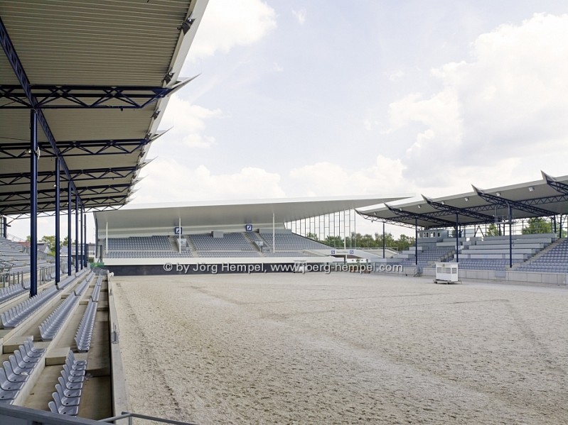 Tribüne, Dressurstadion CHIO, Aachen :: Jörg Hempel Fotografie