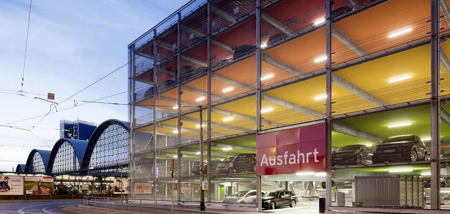 Parkhaus Am Hauptbahnhof Frankfurt Am Main